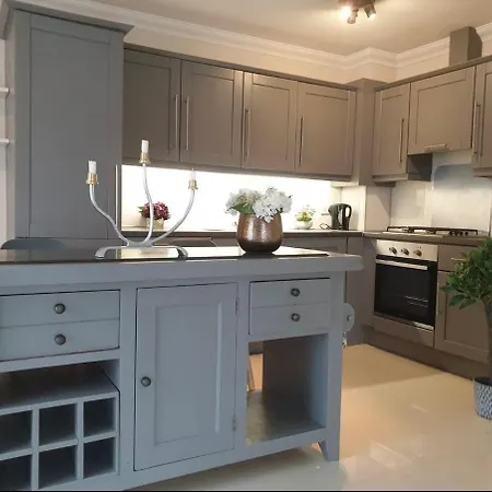Stunning 2 Bed Near Portmarnock Appartamento *